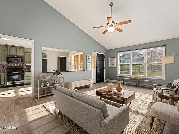 2nd image of 596 Colonial Hills Drive