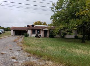 211 W Sam Rayburn Dr, Ector, TX 75439