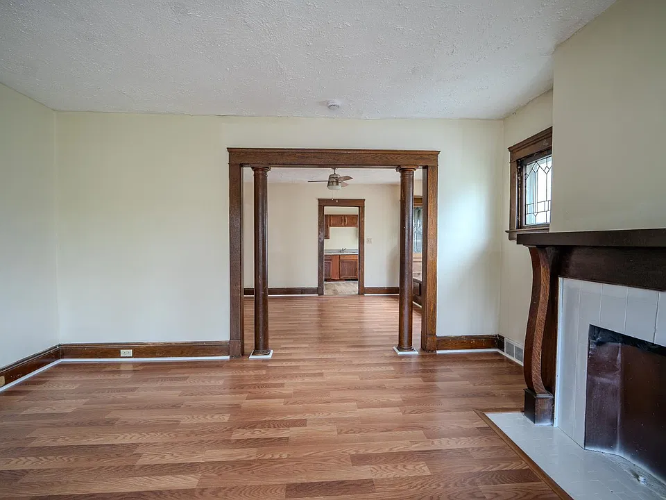 756 Eddy Rd #2