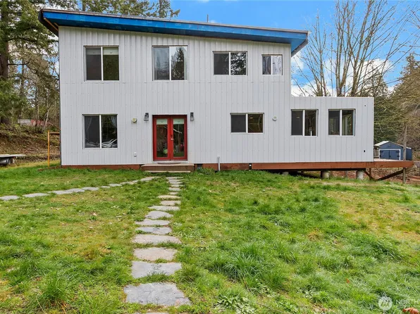 17410 68th Street NW, Vaughn, WA 98394