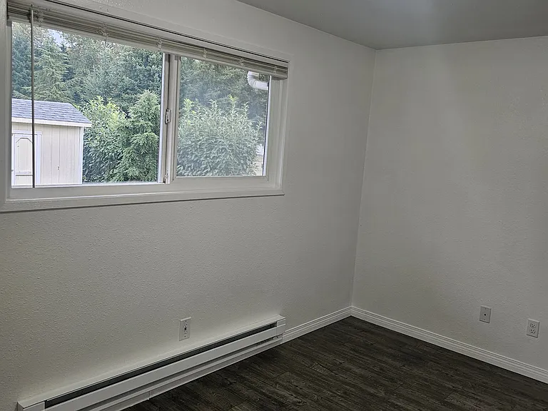 To 6612 Bonniewood Dr SE — Photo 5