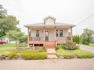 129 Hill Castle Rd, Columbia, IL 62236