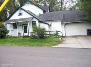 370 Canton Rd, Akron, OH 44312