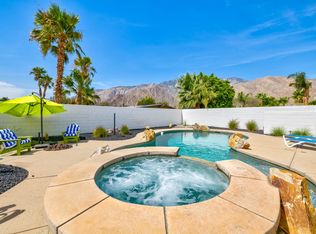 695 Ventana Rdg, Palm Springs, CA 92262