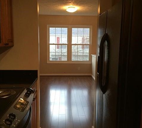 5th image of 8037 Independence Dr APT B