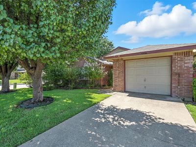 4406 Falls Dr, Dallas, TX, 75211