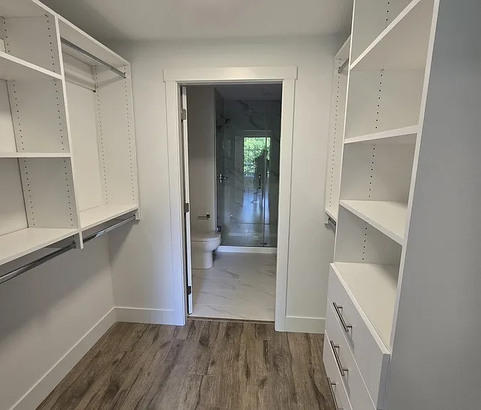 6338 King George Blvd #105 — Photo 3