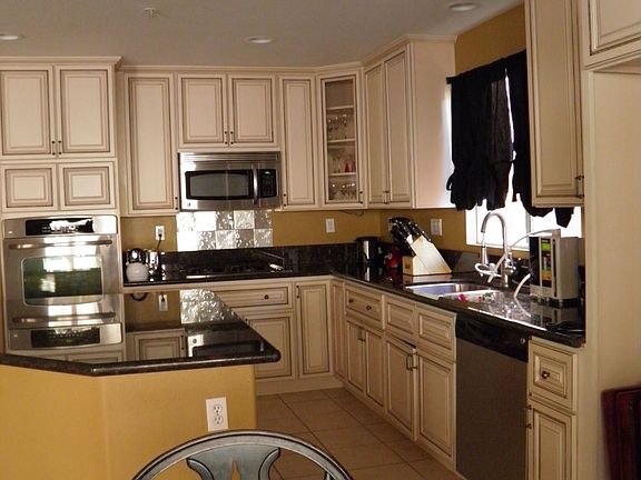 3rd image of 13444 Cumberland Pl