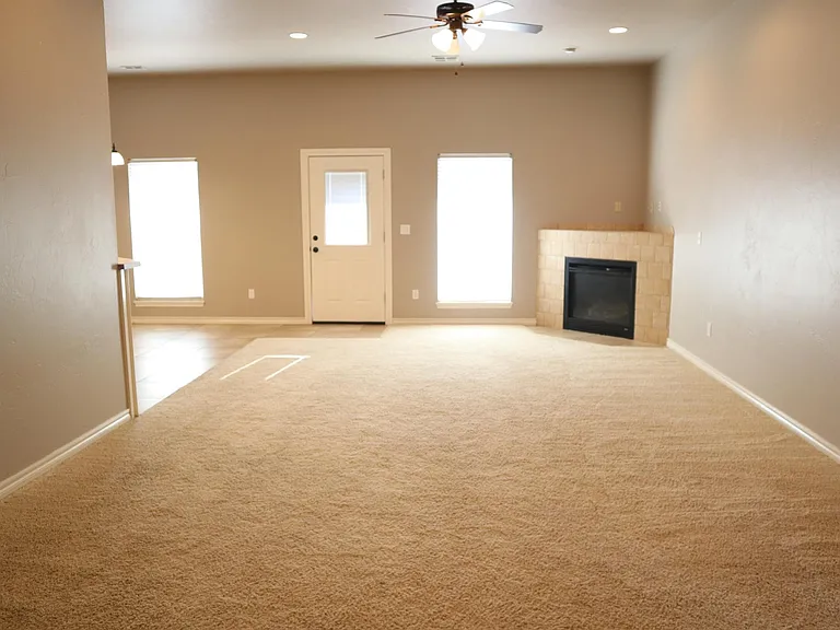 418 Addington — Photo 3