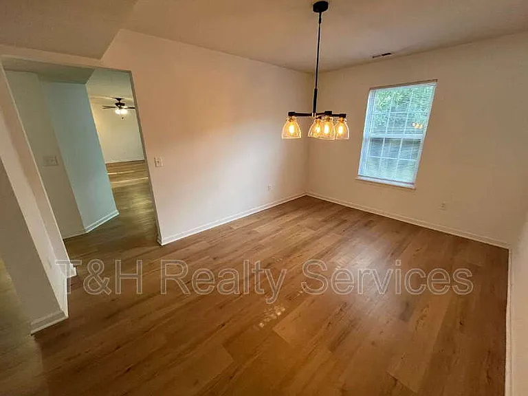 14952 Oak Rd — Photo 8