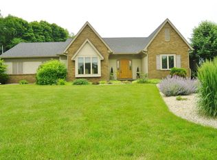 508 Henry Ct, Kendallville, IN 46755