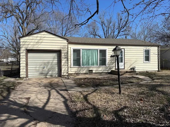 2938 S Vine St, Wichita, KS 67217