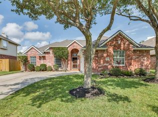 3214 Crescent Bay Dr, League City, TX 77573