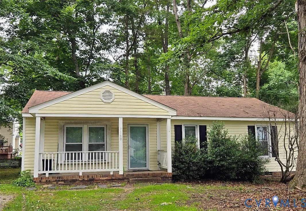 3 bed, 2.0 bath, 1156 sqft, $2,000 — Photo 1