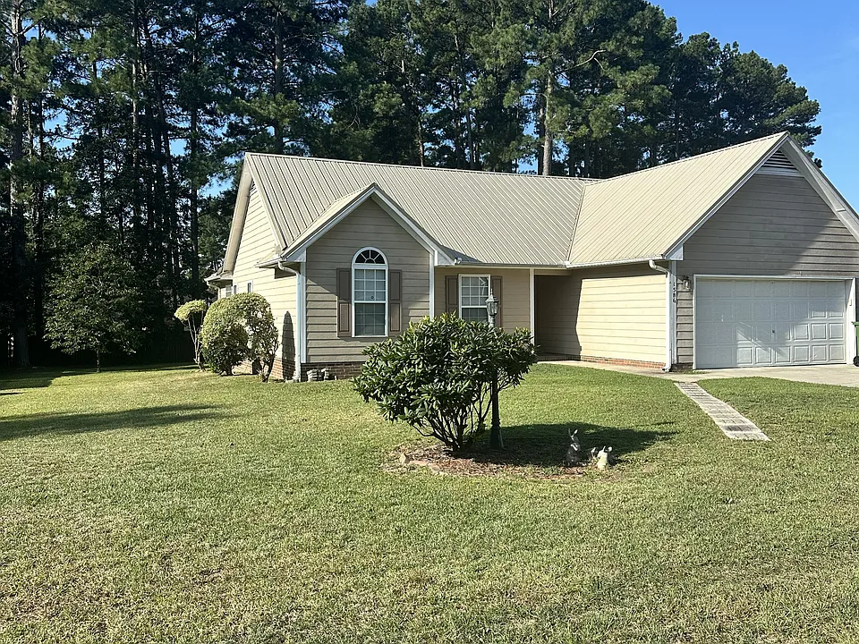 1586 Clan Campbell Dr