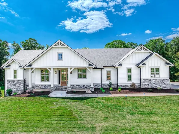 1250 Owen Glen Dr, Blairsville, GA 30512