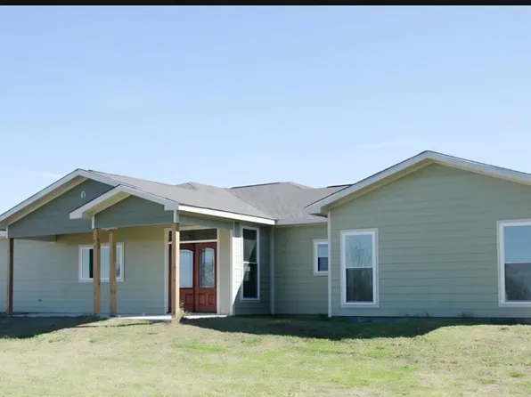 202 Private Road 4464, Rockdale, TX 76567