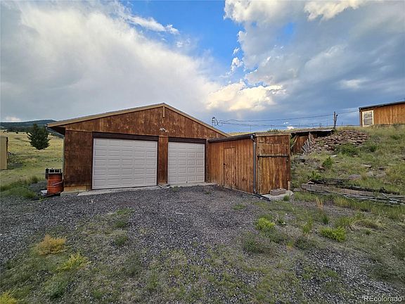 4th image of 586 Cuesta Drive