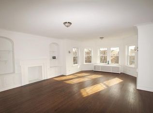 1632 W Chase Ave, Chicago, IL 60626