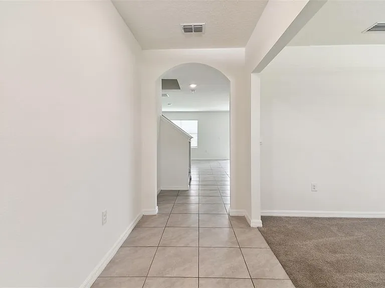 33405 Hamilton Hill Ln — Photo 4