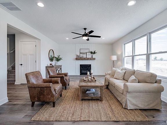 5th image of 4874 Whittlebury Dr