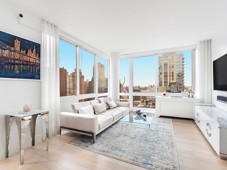 1st image of 389 E 89th St APT 25D