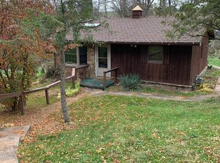187 Hathaway Rd, Claysville, PA 15323