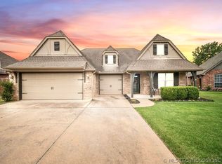 9002 E 139th St S, Bixby, OK 74008