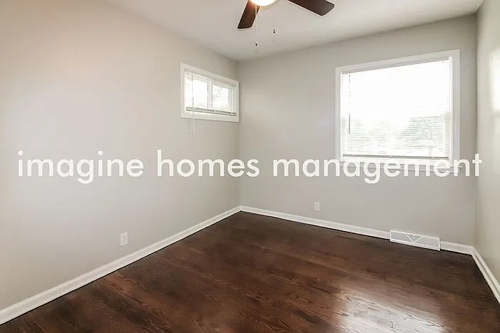 9643 Lamar Ave — Photo 6