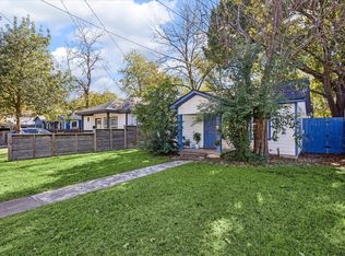 907 E 53rd St, Austin, TX 78751