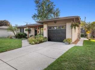 14311 Fairway St, Livonia, MI 48154