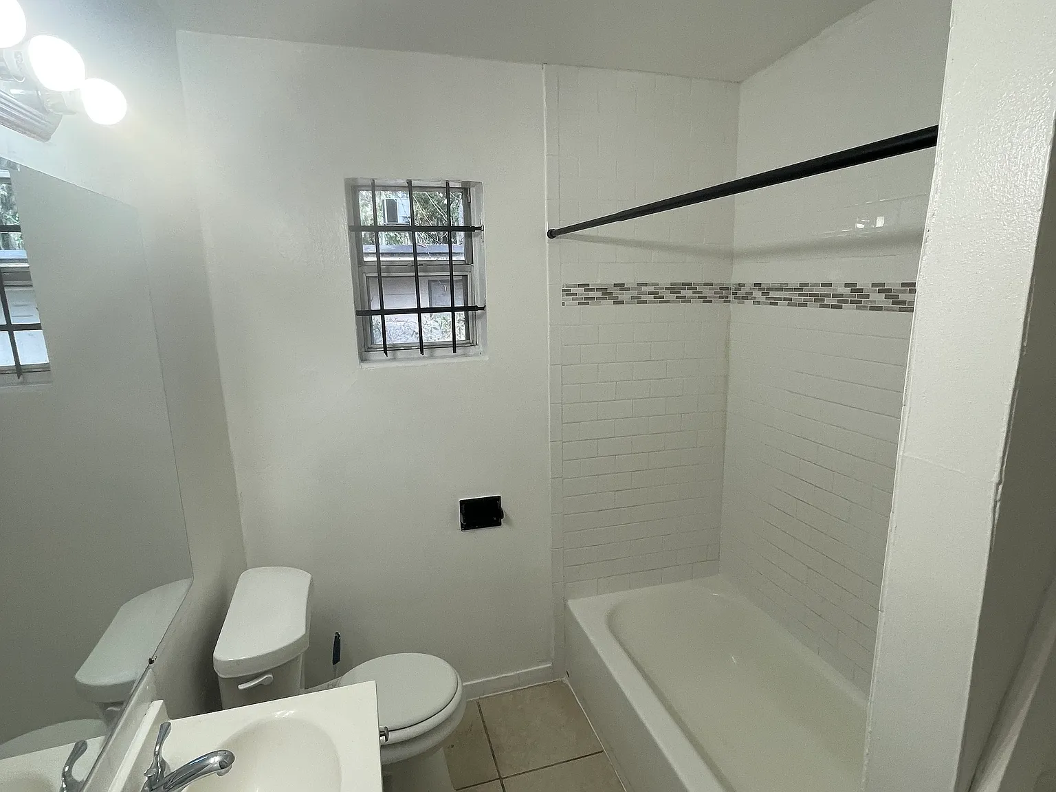 2 bed, 1575 sqft, $980 — Photo 4
