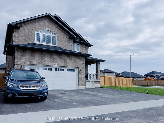 2nd image of 42 Maryann Ln