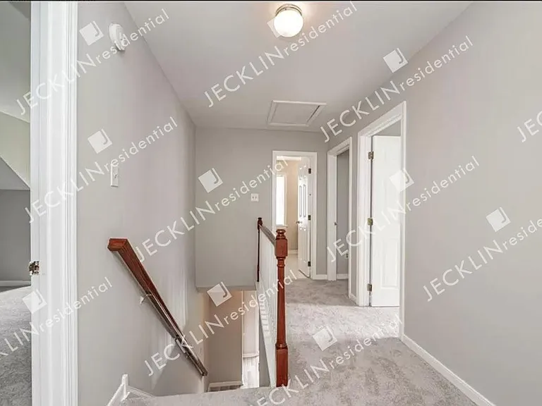 3325 Pemberton Creek Ct — Photo 11