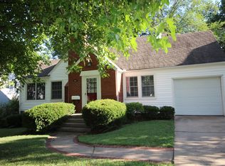 2503 W 50th Pl, Westwood, KS 66205