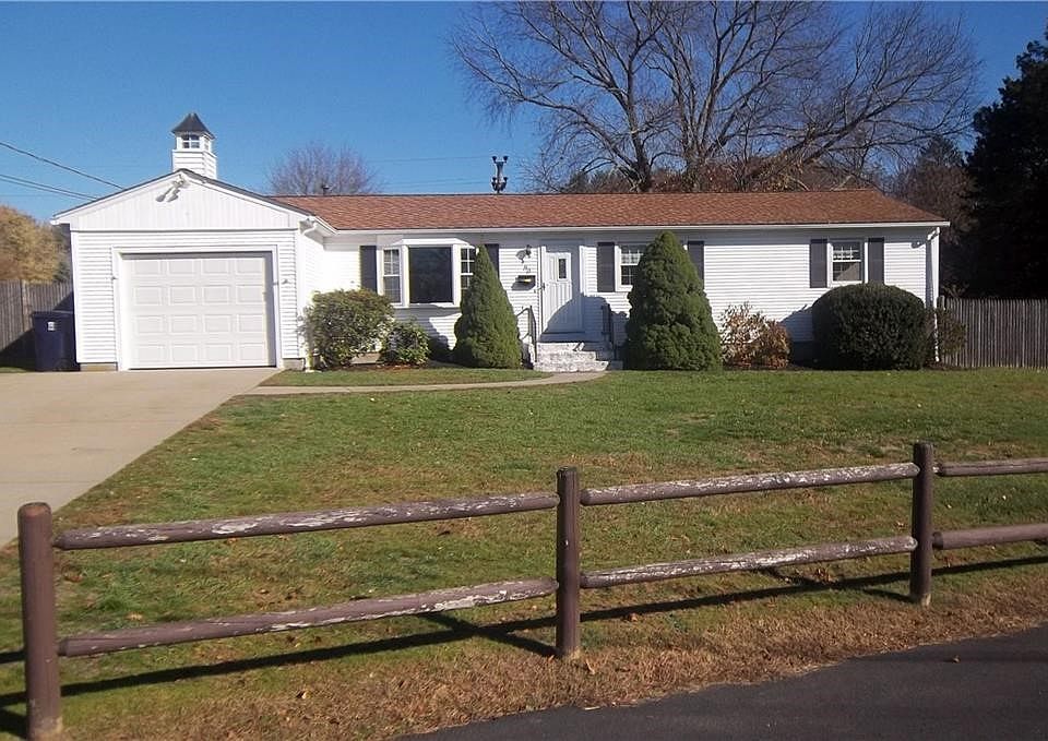1st image of 80 Forest Park Dr