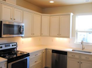 1712 Danny Boy Ln, Wenatchee, WA 98801