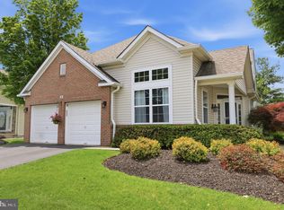28 Bluebonnet Rd, Langhorne, PA 19047