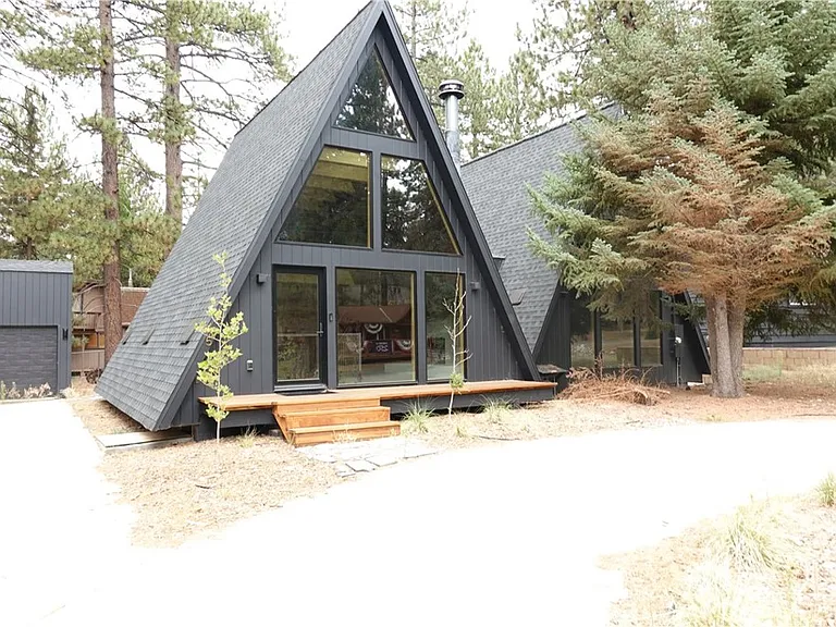 605 Ponderosa Dr — Photo 1