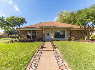 326 E Bancroft Dr, Garland, TX 75040