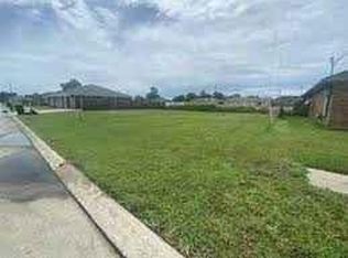 3004 Ivy Pl, Chalmette, LA 70043