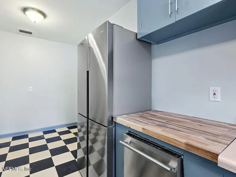 3582 Hedrick St #4 — Photo 7