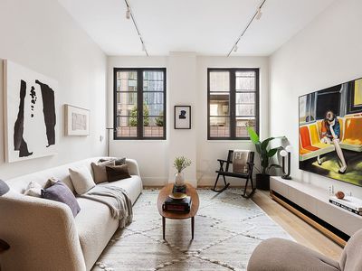 517 W 29th St APT 2F, New York, NY, 10001