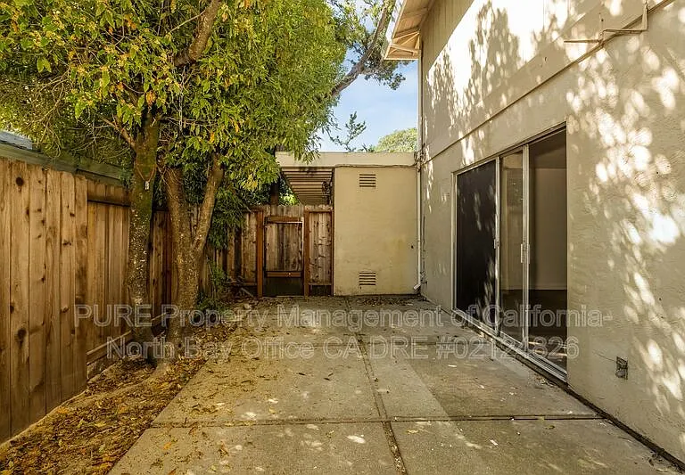 2354-1 Heidi Pl — Photo 19