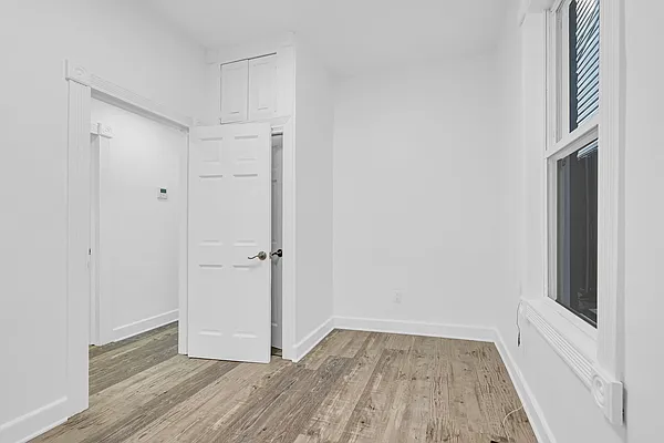 Rented by LandSeair Real Estate Group | media 10