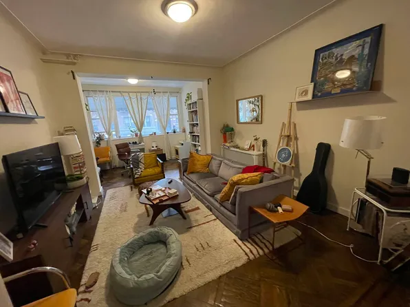 25-54 33rd Street image 9 of 21