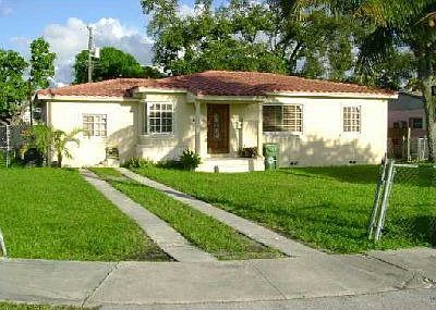 1st image of 1055 NW 32nd Ave