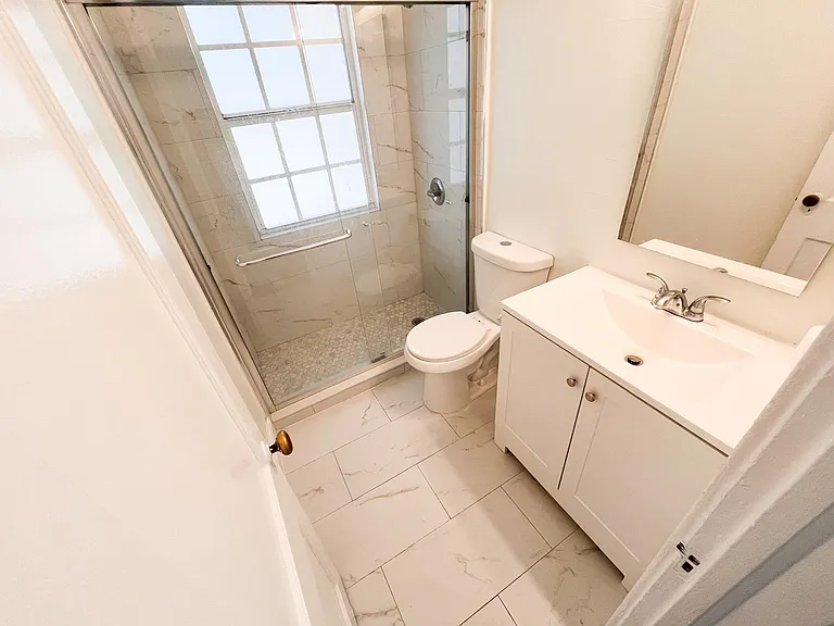 Park Place Apartments — Photo 22
