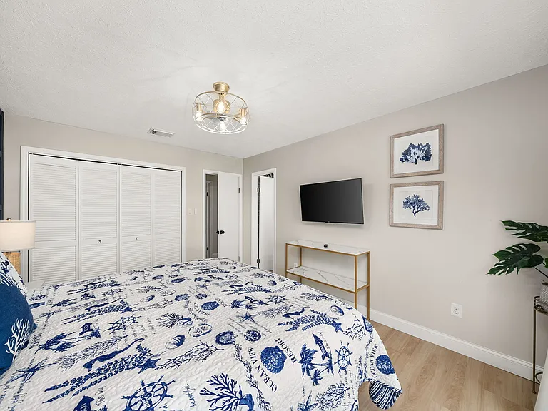 3900 Quarts St — Photo 14