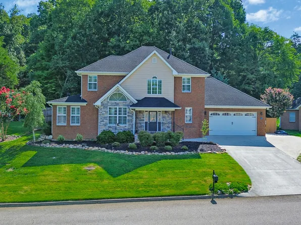 2000 Cascade Falls Ln, Knoxville, TN 37931